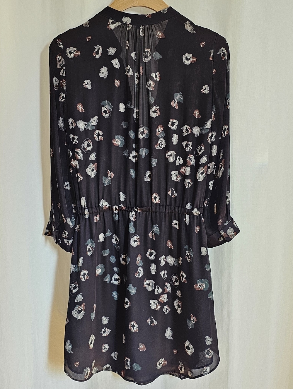 Aritzia Babaton Long Sleeve Silk Bennett Dress - Black & Pattern - Picture 4 of 16